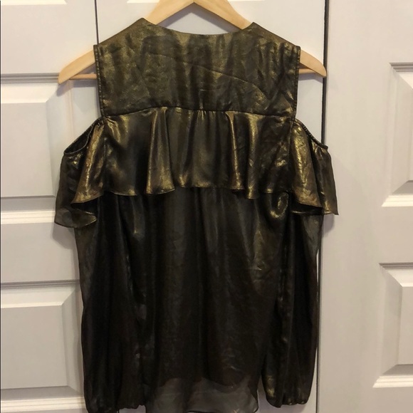 Donna Degan open shoulder metallic blouse - Picture 2 of 4